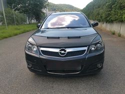 Schwarz Gebraucht 2005 Opel Vectra Kombi | 1.680 € (Fairer Preis)
