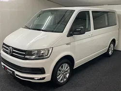 Weiß Gebraucht 2016 VW T6 Comfortline Van | 27.900 € (Guter Preis)