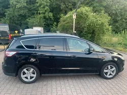 Schwarz Gebraucht 2016 Ford S-MAX Trend Van / Kleinbus | 6.400 € (Teuer)