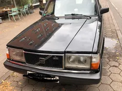 Schwarz Gebraucht 1992 Volvo 240 Kombi | 2.000 €