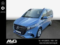 Vintageblau Gebraucht 2024 Mercedes V300 Avantgarde Van / Kleinbus | 79.800 €