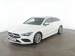 Weiß Gebraucht 2022 Mercedes CLA200 Shooting Brake AMG line Kombi | 32.890 € (Etwas zu teuer)