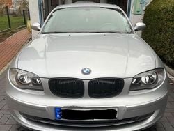 Silber Gebraucht 2009 BMW 116 Kleinwagen | 4.550 € (Fairer Preis)