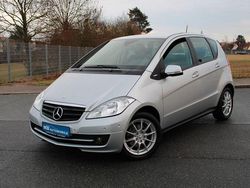 Silber Gebraucht 2011 Mercedes A160 Kleinwagen | 3.950 € (Fairer Preis)