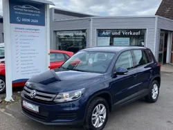 Blau Gebraucht 2011 VW Tiguan Trendline SUV | 12.470 € (Teuer)