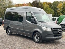 Grau Gebraucht 2023 Mercedes Sprinter Van | 43.911 €