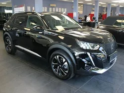 Schwarz Gebraucht 2022 Peugeot e-2008 GT SUV | 18.980 € (Guter Preis)