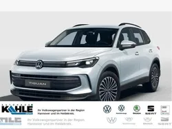 Silber (oyster silver (silber)) Neu 2024 VW Tiguan Life SUV | 45.290 € (Superpreis)