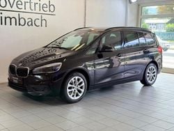 Schwarz Gebraucht 2021 BMW 218 Gran Tourer Advantage Van / Kleinbus | 15.990 € (Guter Preis)