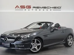 Grau Gebraucht 2013 Mercedes SLK200 AMG line Cabrio | 25.800 €