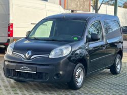 Schwarz Gebraucht 2017 Renault Kangoo Van / Kleinbus | 7.999 € (Fairer Preis)