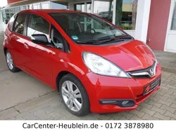 Rot Gebraucht 2015 Honda Jazz Comfort Plus Kleinwagen | 10.990 € (Etwas zu teuer)