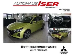 Gelb Gebraucht 2024 Hyundai i20 Trend Limousine | 16.990 € (Fairer Preis)