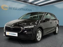 Schwarz Neu 2025 Skoda Scala Kleinwagen | 23.199 € (Guter Preis)