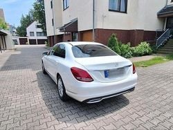 Weiß Gebraucht 2014 Mercedes C220 Limousine | 14.700 € (Fairer Preis)