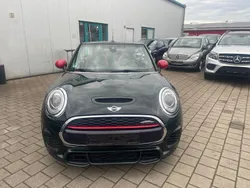 Grün Gebraucht 2016 Mini John Cooper Works Cabriolet Cabrio | 18.900 € (Guter Preis)