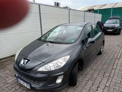 Grau Gebraucht 2010 Peugeot 308 Tendance Kombi | 4.400 € (Teuer)