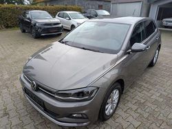 Grau Gebraucht 2021 VW Polo Highline Kleinwagen | 16.900 € (Fairer Preis)