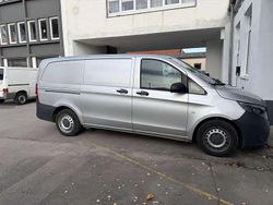 Grau Gebraucht 2020 Mercedes Vito Van | 17.900 € (Etwas zu teuer)