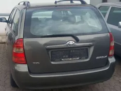 Grau Gebraucht 2003 Toyota Corolla Kombi | 1.450 € (Fairer Preis)