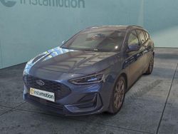 Blau Gebraucht 2023 Ford Focus ST-Line Kombi | 28.199 € (Etwas zu teuer)