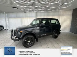 Blau Gebraucht 2017 Lada Taiga SUV | 8.990 € (Fairer Preis)