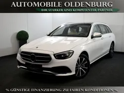 Weiß Gebraucht 2021 Mercedes E300 Avantgarde Limousine | 30.700 € (Guter Preis)
