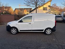 Weiß Gebraucht 2021 Dacia Dokker Express Van | 10.200 € (Etwas zu teuer)