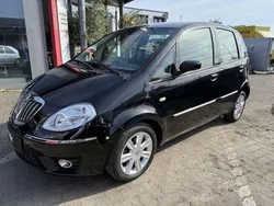 Masaccio schwarz pastell Gebraucht 2009 Lancia Musa Van / Kleinbus | 3.990 € (Fairer Preis)