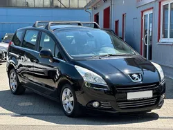 Schwarz Gebraucht 2013 Peugeot 5008 Van / Kleinbus | 6.995 € (Fairer Preis)