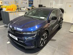 Blau Gebraucht 2024 Renault Mégane Komfort SUV | 35.980 € (Superpreis)