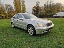 Silber Gebraucht 2002 Mercedes C200 Limousine | 2.600 € (Guter Preis)