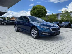 Lavablau metallic Gebraucht 2021 Skoda Octavia Style Kombi | 25.990 € (Fairer Preis)