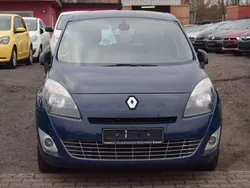 Blau Gebraucht 2011 Renault Grand Scénic III Dynamique Van / Kleinbus | 2.999 € (Fairer Preis)