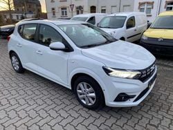 Weiß Gebraucht 2023 Dacia Sandero Expression Kleinwagen | 12.190 € (Superpreis)