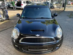 Schwarz Gebraucht 2010 Mini John Cooper Works Clubman Kombi | 5.900 € (Superpreis)