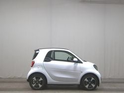 Weiß Gebraucht 2022 Smart ForTwo Electric Drive Passion Kleinwagen | 11.480 € (Guter Preis)
