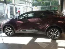 Dunkel violett metallic Neu 2025 Toyota C-HR SUV | 29.990 € (Superpreis)