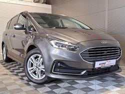 Grau Gebraucht 2020 Ford S-MAX Titanium Van / Kleinbus | 24.970 € (Guter Preis)