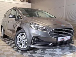 Grau Gebraucht 2020 Ford S-MAX Titanium Van / Kleinbus | 24.970 € (Guter Preis)