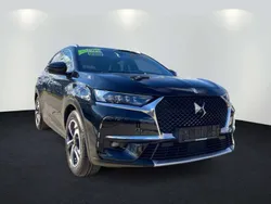 Lackierung schwarz perla nera/ Gebraucht 2020 DS Automobiles DS7 Crossback Chic SUV | 25.990 € (Fairer Preis)