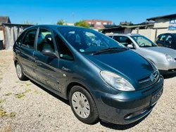 Lackierung eisengrau/metallic Gebraucht 2009 Citroën Xsara Picasso Style Van / Kleinbus | 3.000 € (Fairer Preis)