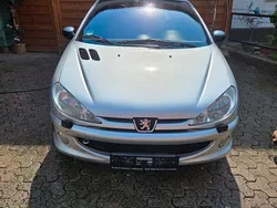 Silber Gebraucht 2003 Peugeot 206 CC Cabrio | 1.699 € (Fairer Preis)