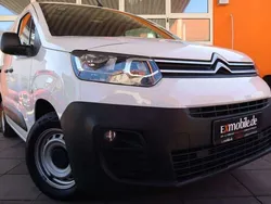 Weiß Gebraucht 2020 Citroën Berlingo Van / Kleinbus | 13.999 € (Fairer Preis)