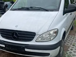Weiß Gebraucht 2009 Mercedes Vito Van / Kleinbus | 7.000 €