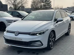 Weiß Gebraucht 2021 VW Golf VIII Style Limousine | 18.990 € (Fairer Preis)