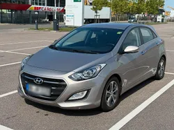 Beige Gebraucht 2015 Hyundai i30 YES! Kleinwagen | 9.500 € (Fairer Preis)