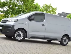 Grau Gebraucht 2022 Opel Vivaro Edition Van | 16.180 € (Guter Preis)