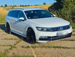 Weiß Gebraucht 2017 VW Passat Highline Kombi | 19.290 € (Fairer Preis)