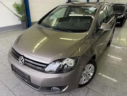 Braun Gebraucht 2013 VW Golf Plus Life Van / Kleinbus | 10.690 € (Fairer Preis)